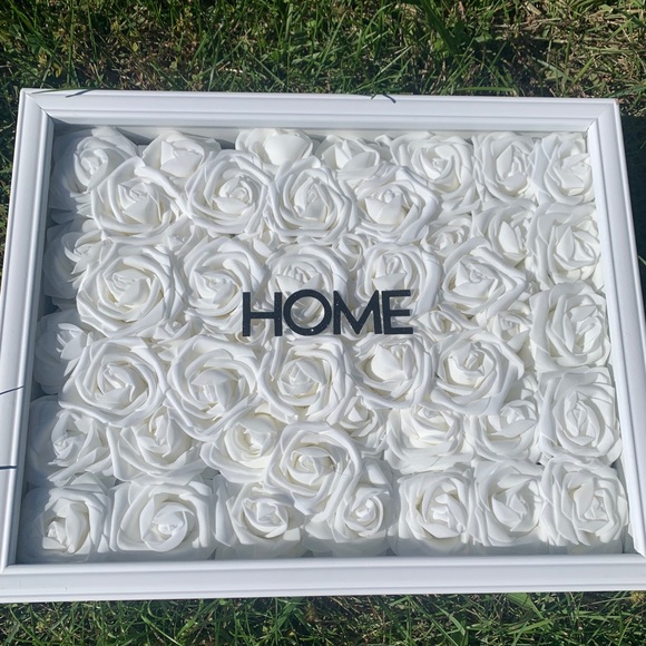 Flower arrangement - Picture 4 of 4